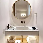 Yfes Hotel
