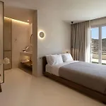 Yfes Hotel Kithnos