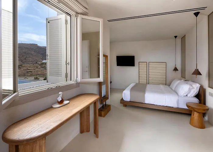 Yfes Hotel Kythnos